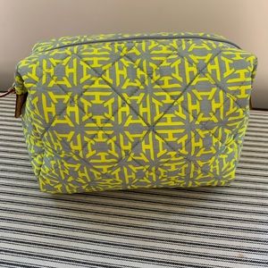 India Hicks Riviera Toiletry Bag in Rapeseed